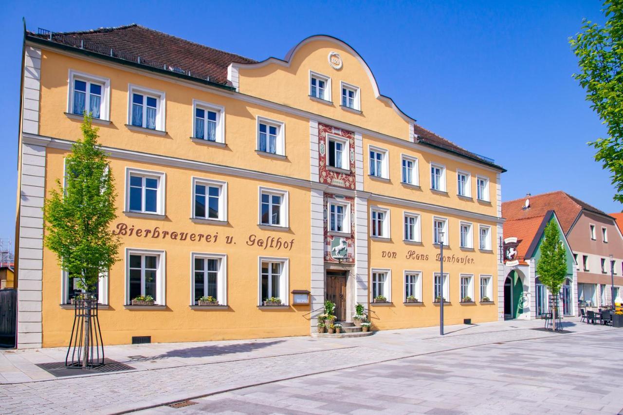 Brauereigasthof Donhauser Hotel Hemau Exterior photo